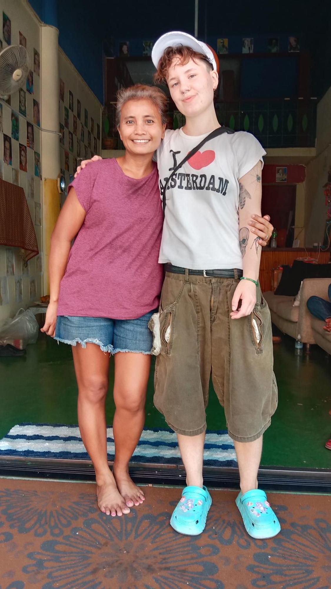 Banphe​ Hostel Ngoại thất bức ảnh